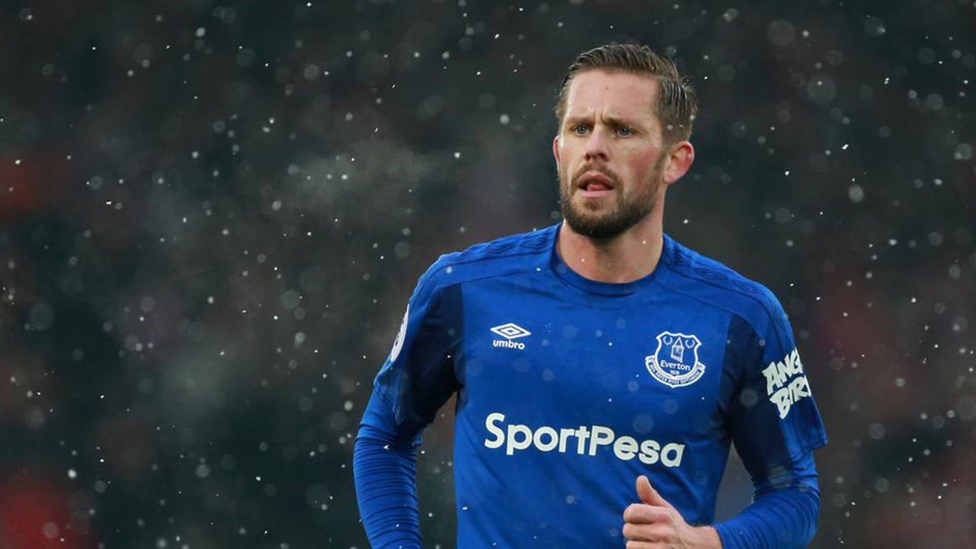 乐鱼体育在线官网-姆巴佩被切尔西防守重点盯防,姆巴佩的进球视频